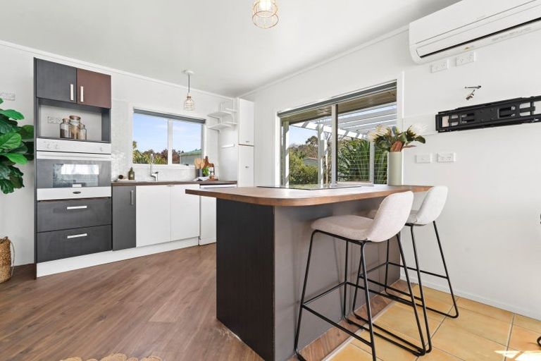 Photo of property in 106 Brandon Street, Featherston, 5710