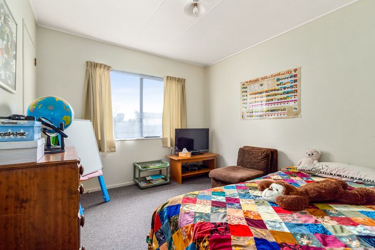 Photo of property in 22a Robinson Avenue, Holdens Bay, Rotorua, 3010