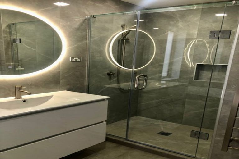 Photo of property in 35a Waiake Street, Torbay, Auckland, 0630