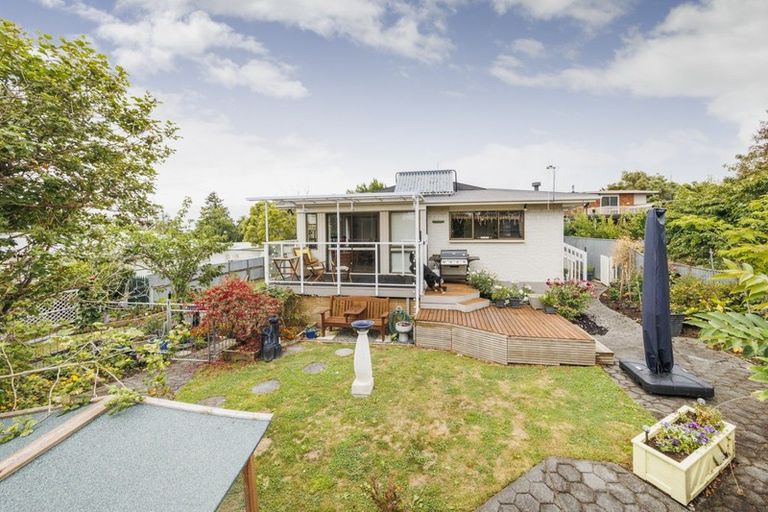 Photo of property in 15 Rangeview Place, Feilding, 4702