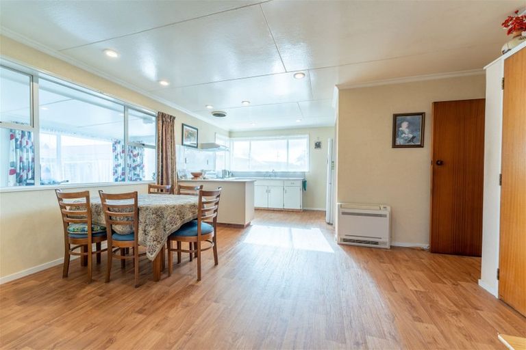 Photo of property in 20 Paul Street, Waimate, 7924