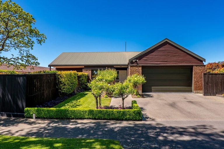 Photo of property in 36 Westmont Street, Ilam, Christchurch, 8041
