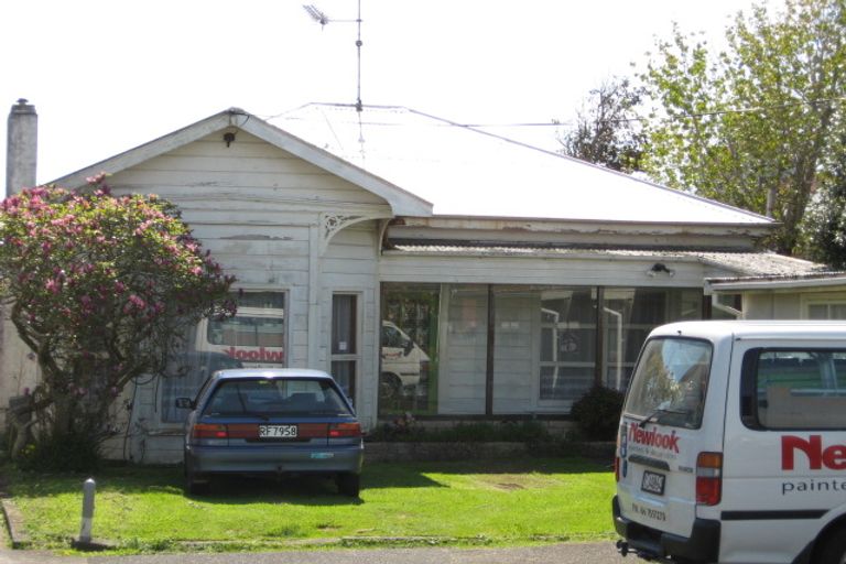 Photo of property in 81 Lemon Street, New Plymouth, 4310