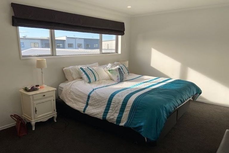 Photo of property in 3 William Dawson Crescent, Wigram, Christchurch, 8025