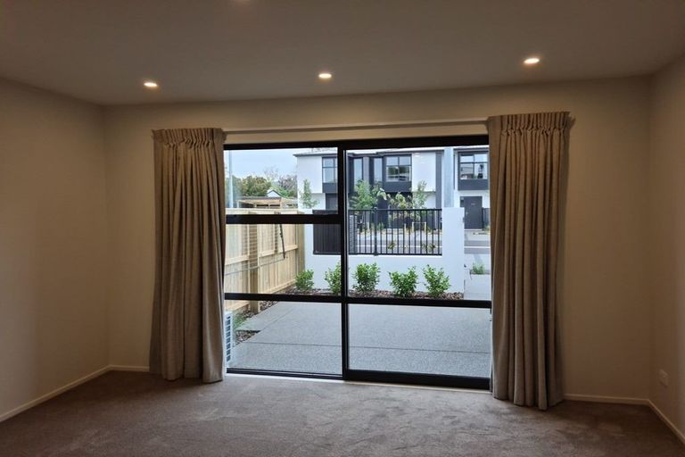 Photo of property in 2/165 Cranford Street, St Albans, Christchurch, 8014