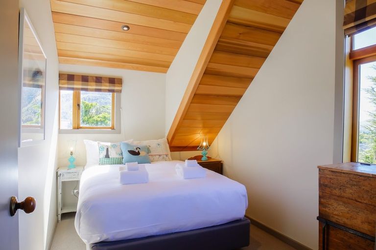 Photo of property in 21 Mount Iron Drive, Wanaka, 9305