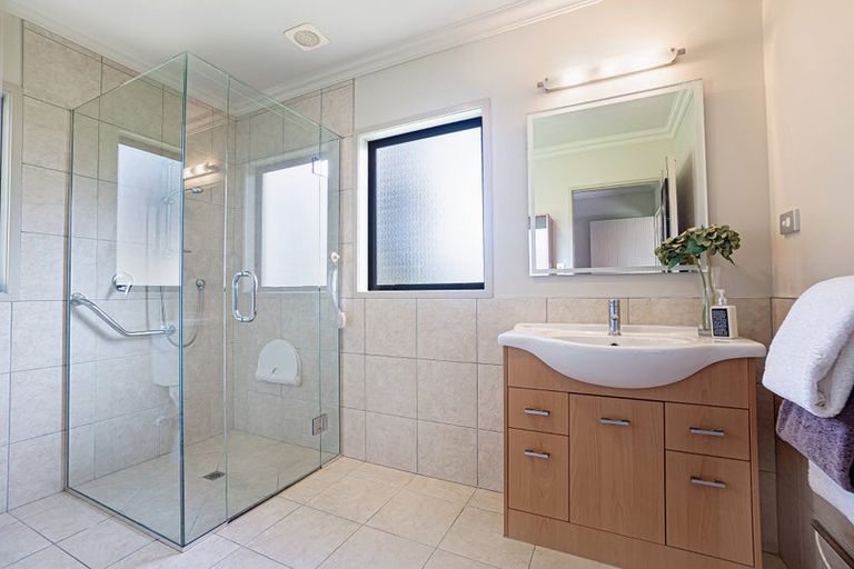 Photo of property in 309 Monowai Road, Wainui, Silverdale, 0994