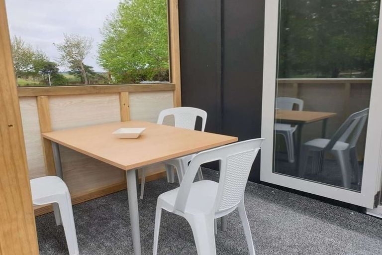 Photo of property in 152 Rimmer Road, Helensville, 0875