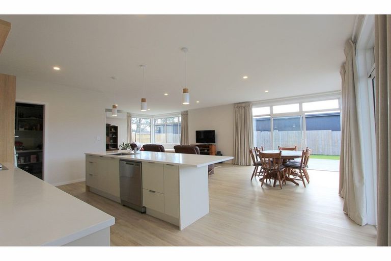 Photo of property in 233 Taylor Pass Road, Witherlea, Blenheim, 7201