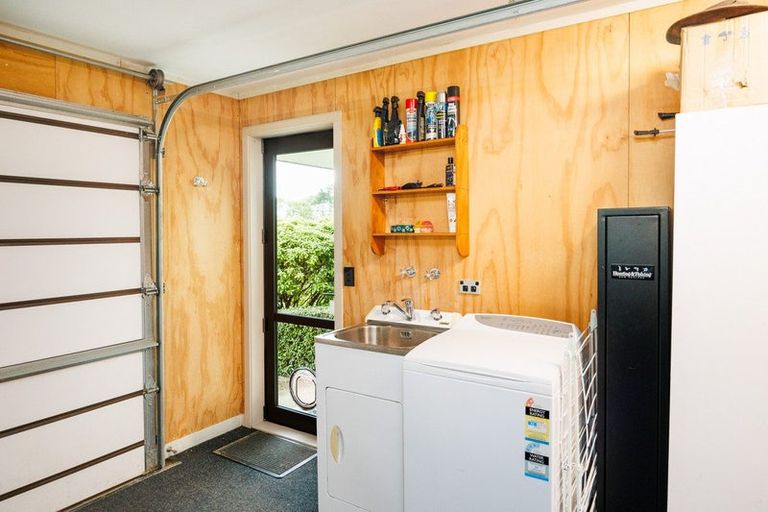 Photo of property in 54 Henaghans Road, Kelvin Grove, Palmerston North, 4470