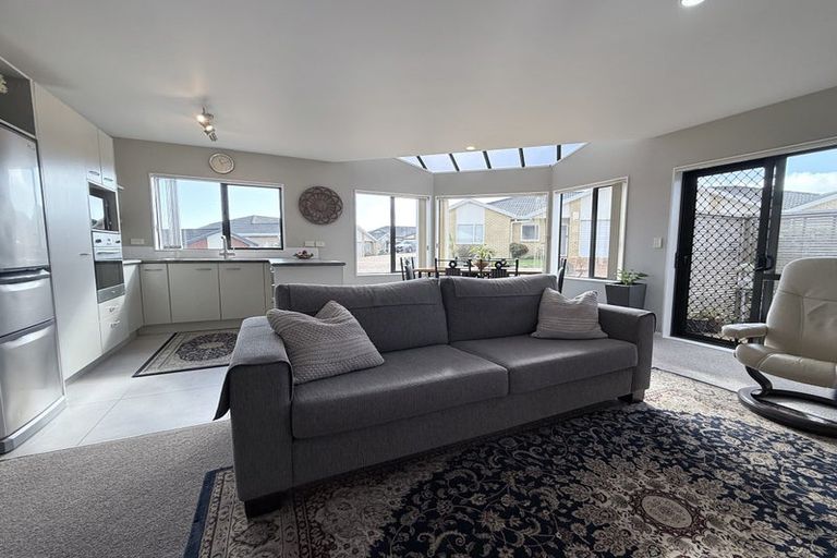 Photo of property in 9/169 Sturges Road, Henderson, Auckland, 0612