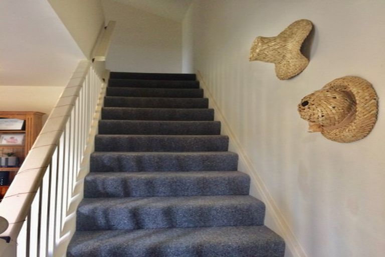 Photo of property in 11 Marjory Close, Broadmeadows, Wellington, 6035