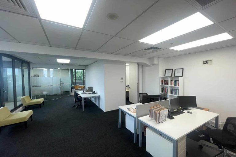 Photo of property in Heards Building, 303/2 Ruskin Street, Parnell, Auckland, 1052