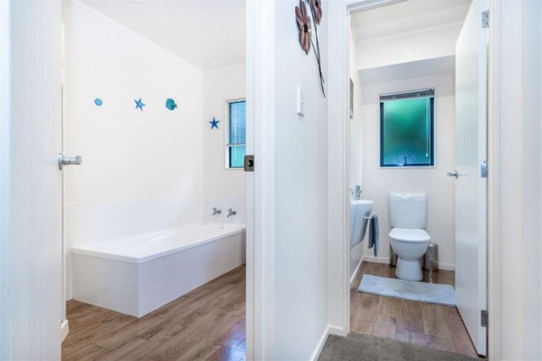 Photo of property in 4 Sunrise Court, Onerahi, Whangarei, 0110