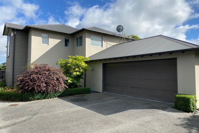 Photo of property in 74 Grahams Road, Burnside, Christchurch, 8041