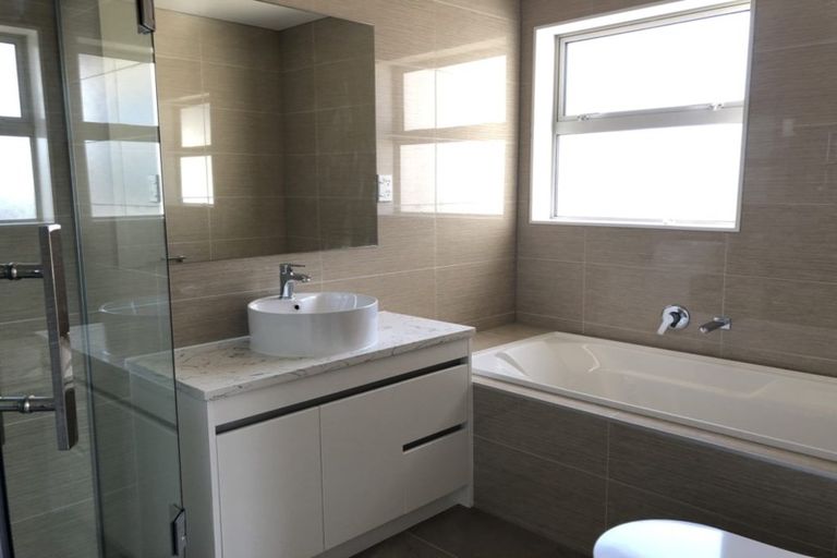 Photo of property in 78 Jeroboam Loop, Kumeu, 0810