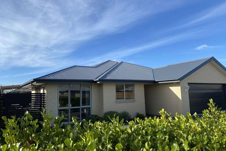 Photo of property in 10 Hillbourne Street, Halswell, Christchurch, 8025