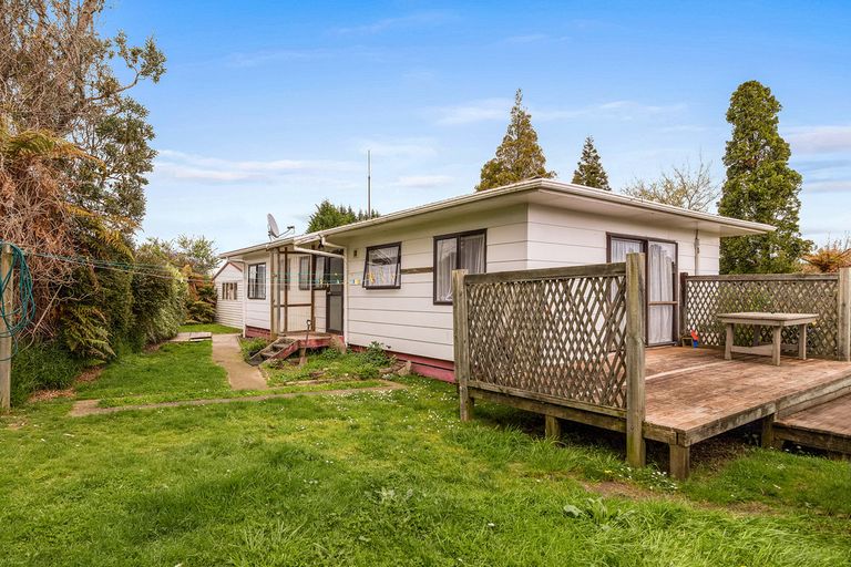 Photo of property in 22a Robinson Avenue, Holdens Bay, Rotorua, 3010