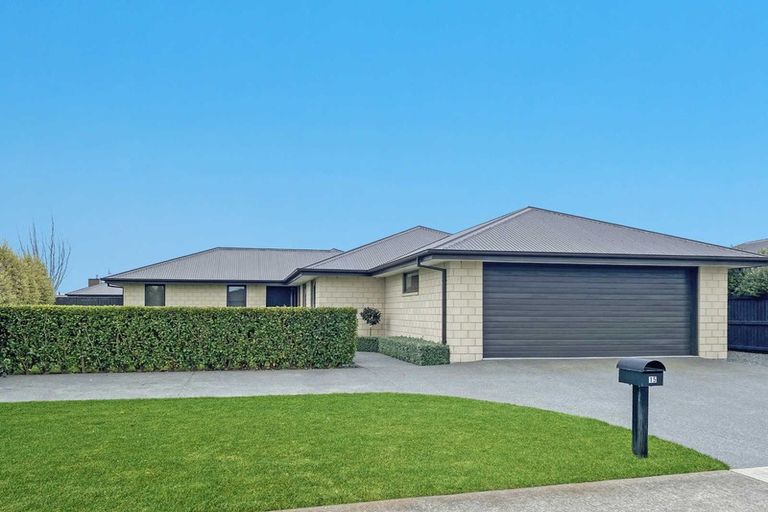 Photo of property in 15 Adams Street, Kaiapoi, 7630