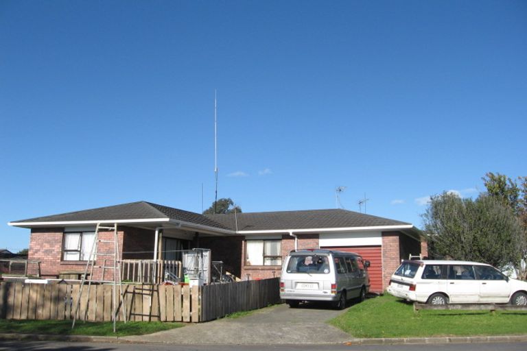 Photo of property in 7 Senecio Place, Weymouth, Auckland, 2103