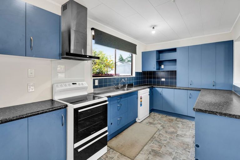 Photo of property in 5 Titoki Place, Inglewood, 4330