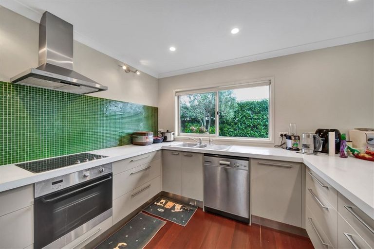 Photo of property in 8 Dolphin Parade, Bell Block, New Plymouth, 4312