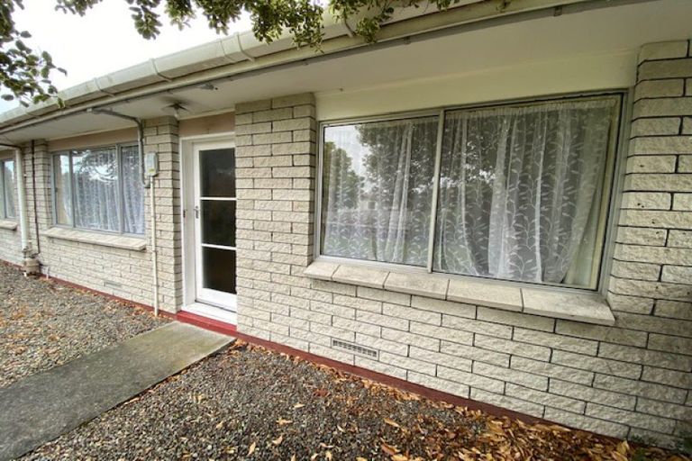 Photo of property in 3/299 Ruahine Street, Terrace End, Palmerston North, 4410
