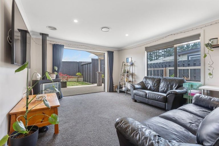 Photo of property in 8a Cutfield Street, Inglewood, 4330