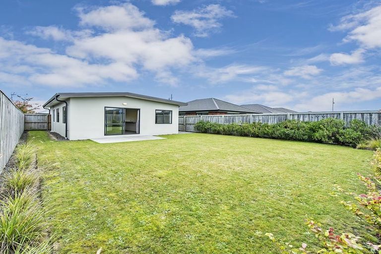 Photo of property in 27 Pakohe Street, Pegasus, 7612