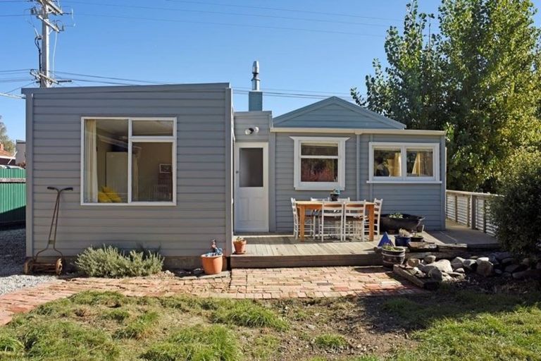 Photo of property in 8 Harvey Street, Omakau, 9376