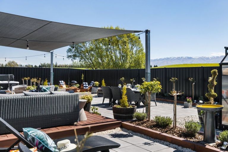 Photo of property in 5 Half Time Close, Omakau, 9376