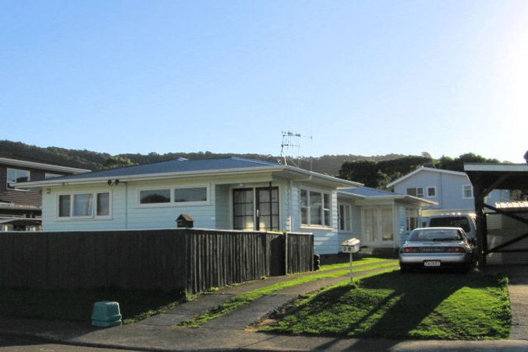 Photo of property in 87a Karamu Crescent, Wainuiomata, Lower Hutt, 5014