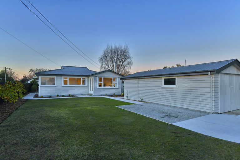 Photo of property in 70 Barrington Street, Somerfield, Christchurch, 8024