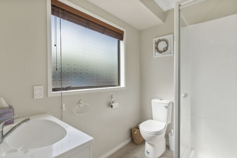 Photo of property in 6 Angus Street, Grandview Heights, Hamilton, 3200