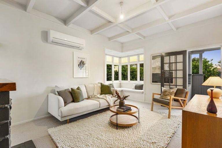 Photo of property in 1 Park Avenue, Birkenhead, Auckland, 0626