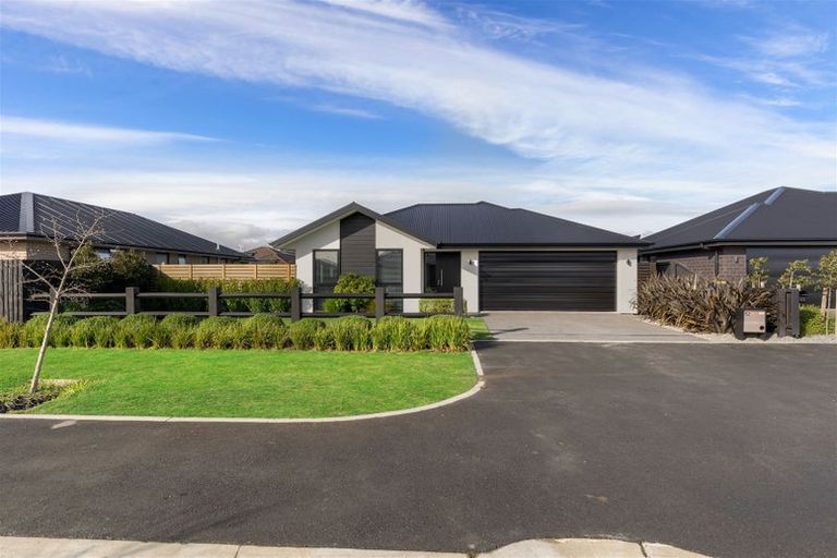 Photo of property in 52 Stationmasters Way, Prebbleton, 7604