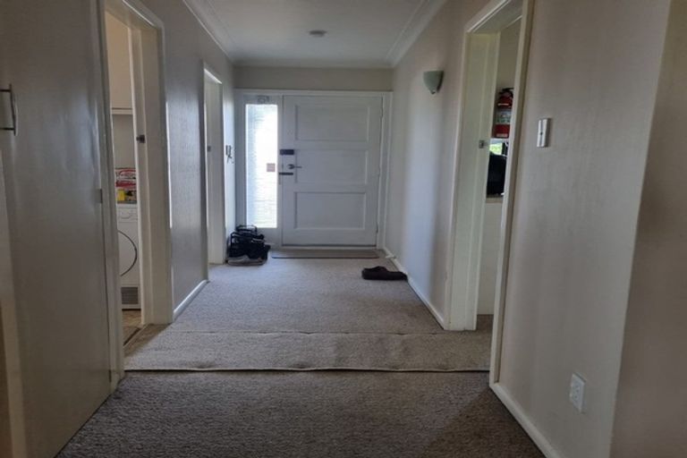 Photo of property in 3 Farnham Place, Ilam, Christchurch, 8041