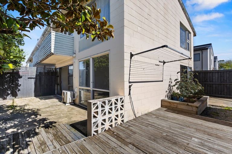 Photo of property in 1/267 Pages Road, Wainoni, Christchurch, 8061