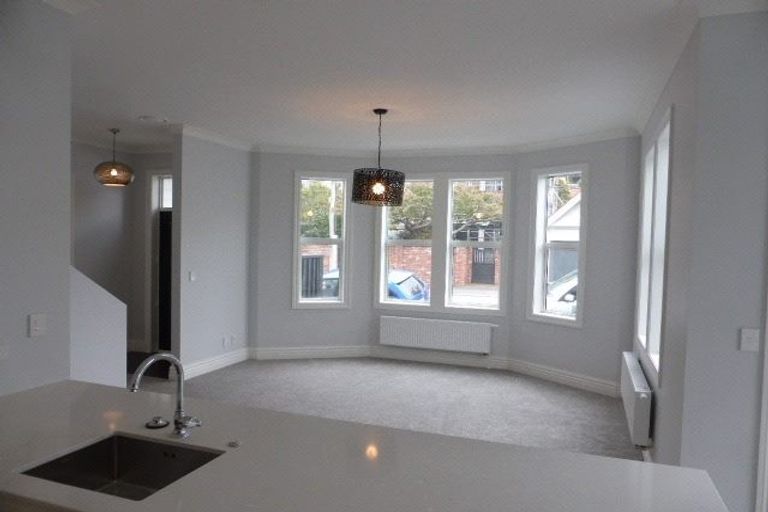 Photo of property in 49 Tinakori Road, Thorndon, Wellington, 6011