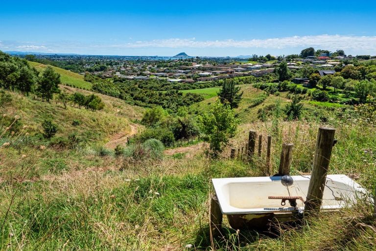 Photo of property in 361 Kaitemako Road, Welcome Bay, Tauranga, 3175