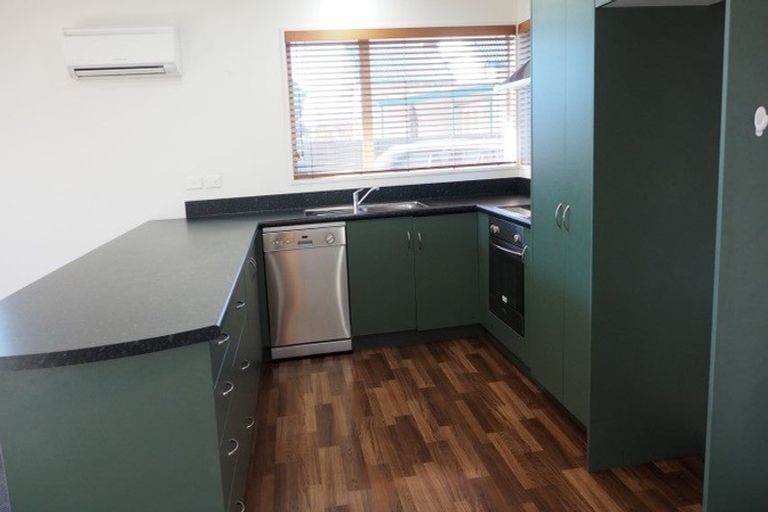 Photo of property in 92a Mcmurdo Street, Tinwald, Ashburton, 7700