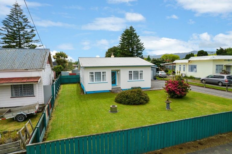 Photo of property in 13 Vance Street, Shannon, 4821