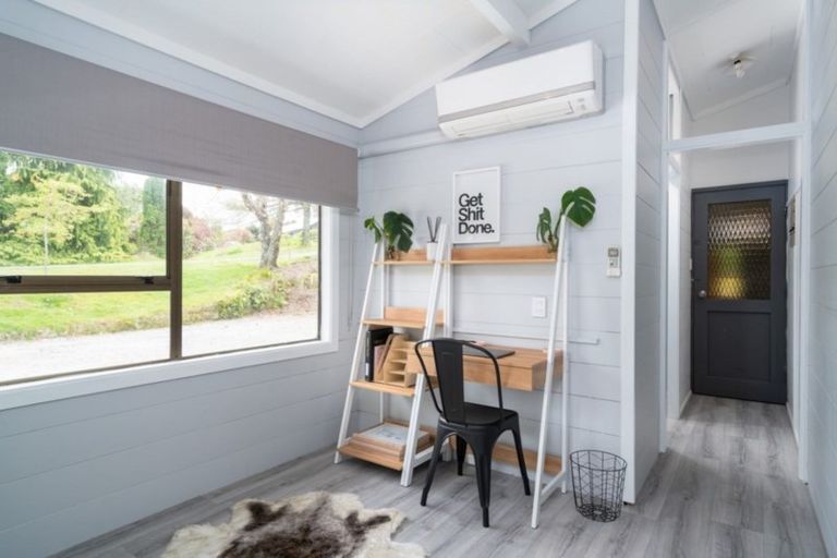 Photo of property in 759 Acacia Bay Road, Acacia Bay, Taupo, 3330