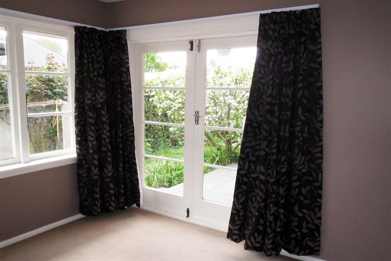 Photo of property in 29 Gleneagles Terrace, Ilam, Christchurch, 8053