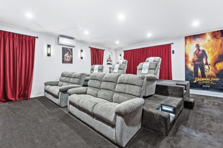 Photo of property in 189 Point View Drive, East Tamaki Heights, Auckland, 2016