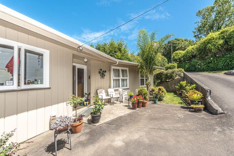 Photo of property in 2 Hillside Terrace, Saint Johns Hill, Whanganui, 4500