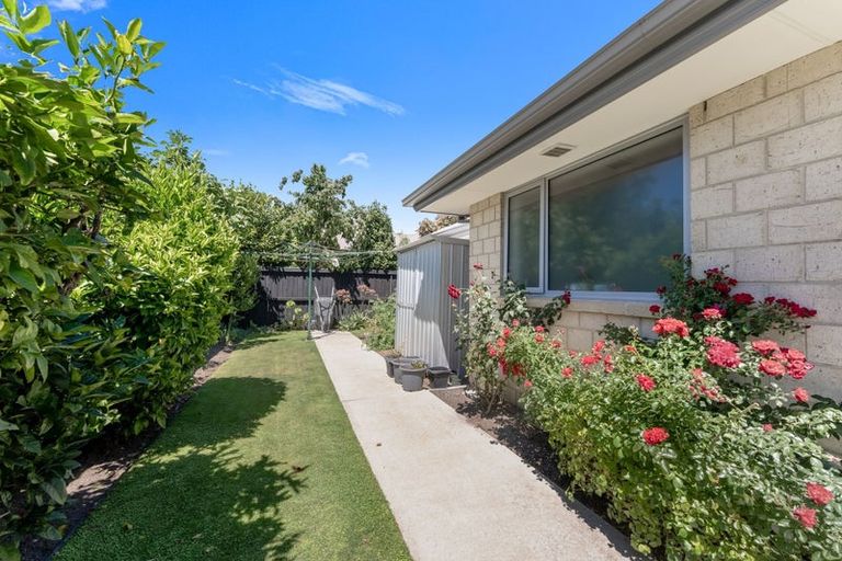 Photo of property in 40 Country Palms Drive, Halswell, Christchurch, 8025