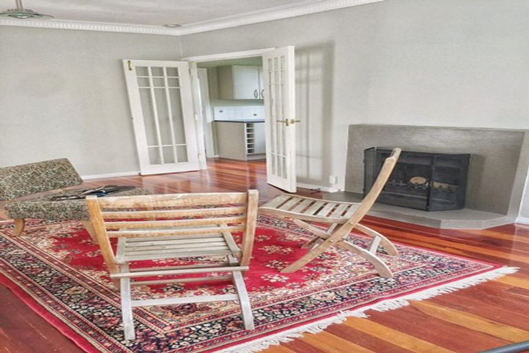 Photo of property in 2/45 Koromiko Street, New Lynn, Auckland, 0600