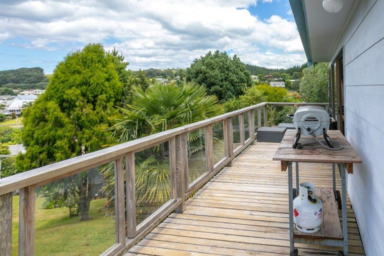 Photo of property in 131 Tuna Place, Onemana, Whangamata, 3691
