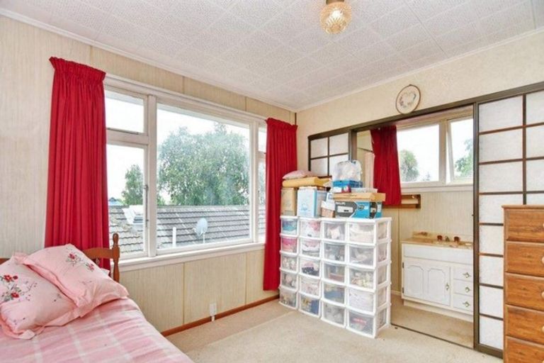 Photo of property in 222 Avonhead Road, Avonhead, Christchurch, 8042